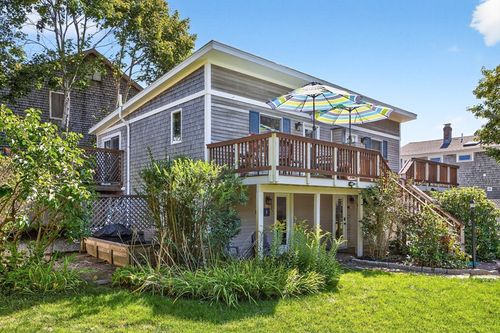 unit-2-25 Winthrop St, Provincetown, MA, 02657-1282 | Card Image