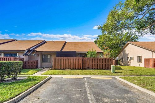 2698 N Nob Hill Rd, Sunrise, FL, 33322-7109 | Card Image