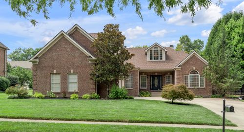4200 John Alden Ln, Lexington, KY, 40504-2070 | Card Image