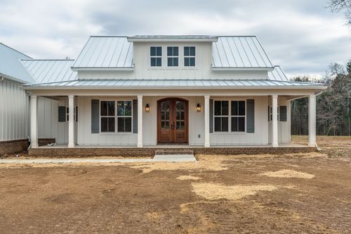 2 Hunter Bills Rd, Lewisburg, TN, 37091 | Card Image