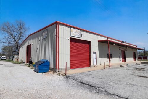 117 E Bivar Ave, De Leon, TX, 76444-1505 | Card Image