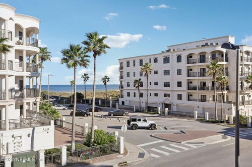 388 1st St S, Jacksonville Beach, FL, 32250-6707 | Card Image
