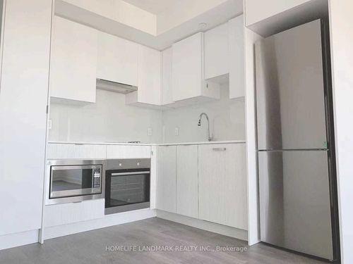 2311-99 Broadway Ave, Toronto, ON, M4P0E3 | Card Image