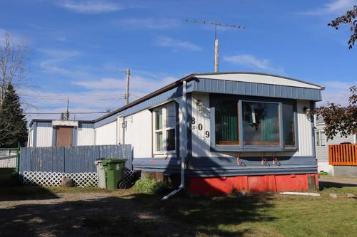 809 52 St, Edson, AB, T7E1K4 | Card Image