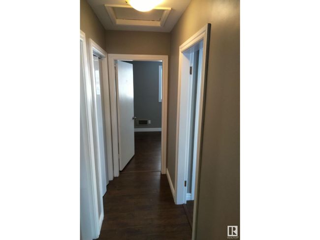 8853 95 St Nw, Home with 5 bedrooms, 3 bathrooms and null parking in Edmonton AB | Image 26