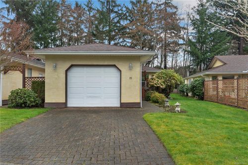 15-605 Rockland Rd, Campbell River, BC, V9W7X1 | Card Image