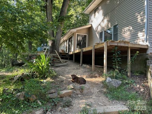 1181 Big Plumtree Creek Rd, Newland, NC, 28657-8511 | Card Image