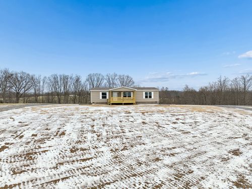 9546 Sunrise Rd, Red Boiling Springs, TN, 37150 | Card Image