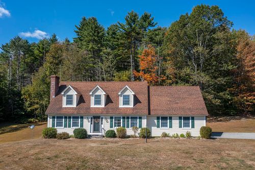 929 Bible Hill Rd, Brownsville, VT, 05037-1103 | Card Image