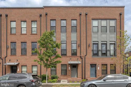 909 Grundy St, BALTIMORE, MD, 21224-4365 | Card Image