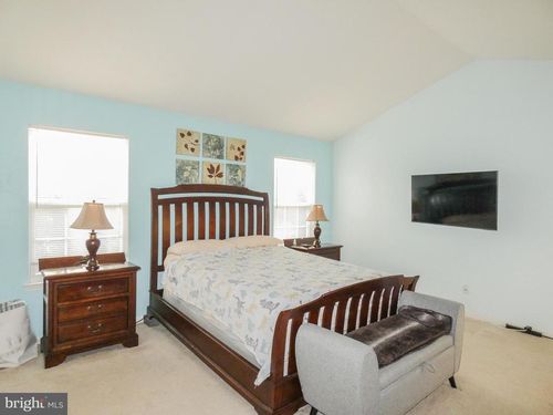 1665 Carriage Dr, WILLIAMSTOWN, NJ, 08094-3894 | Card Image