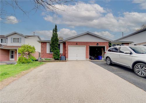 23 Bier Crescent, Wilmot Township, ON, N3A1Y3 | Card Image