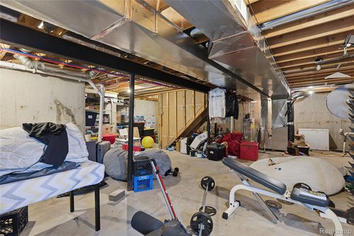 33555 Sand Piper Dr, Romulus, MI, 48174-6401 | Card Image