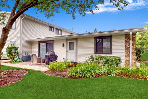 apt-c-119 Brewster Ct, Bloomingdale, IL, 60108-8256 | Card Image