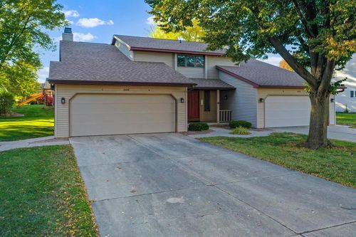 c-2404 Cedar Ridge Court, Ashwaubenon, WI, 54313 | Card Image