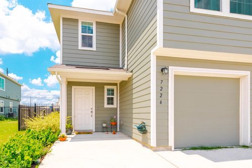 7224 Dancing Wind Ln, Del Valle, TX, 78617-2054 | Card Image