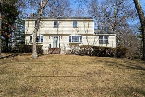 40 Locust Dr, Westwood, MA, 02090-3209 | Card Image