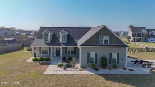 121 Shell Rock Cir, Hubert, NC, 28539-3774 | Card Image