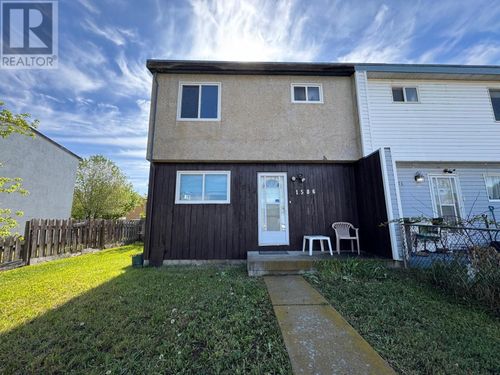 1586 Douglas St, Merritt, BC, V1K1E2 | Card Image