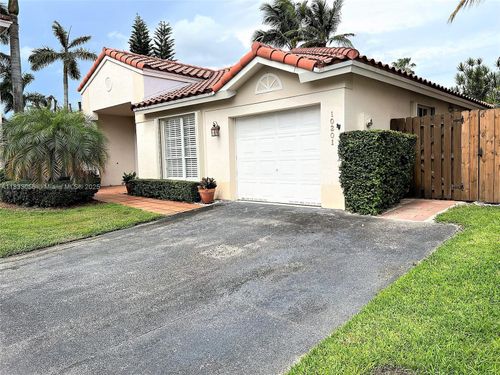 10201 Nw 56th St, Doral, FL, 33178-2655 | Card Image