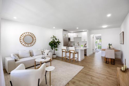 apt-207-480 Horizons W, Boynton Beach, FL, 33435-5037 | Card Image