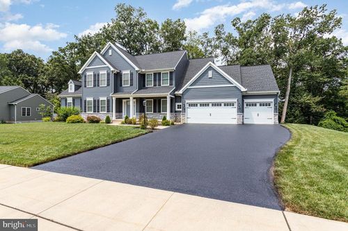 7 Highland Terrace Ct, BOILING SPRINGS, PA, 17007-9308 | Card Image