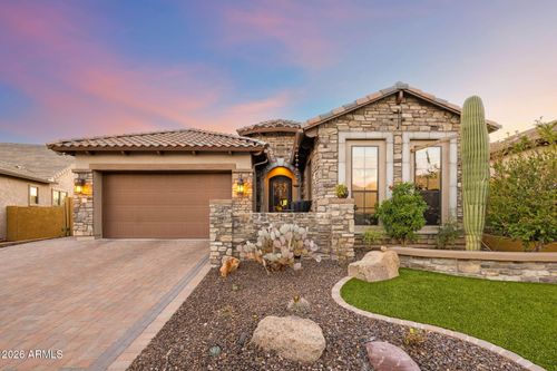 9065 E Leonora St, Mesa, AZ, 85207-2580 | Card Image