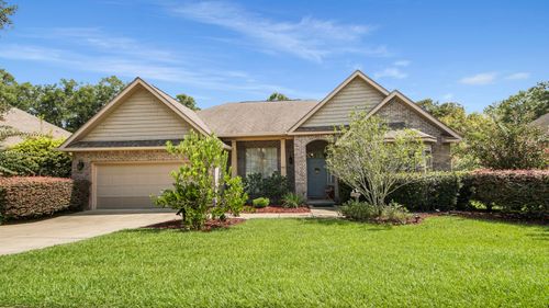 462 Mango Ln, Freeport, FL, 32439-6686 | Card Image