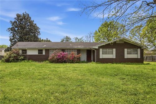 2521 Fairview Road, covington, GA, 30016 | Card Image
