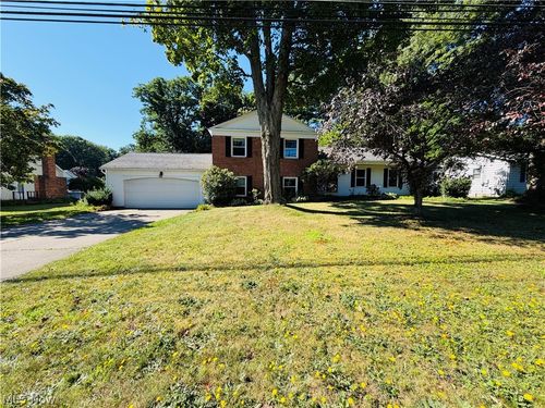 5770 Chapel Rd, Madison, OH, 44057-1766 | Card Image