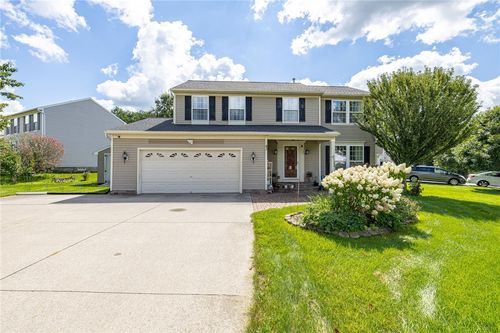 43 Butterfly Ln, West Henrietta, NY, 14586-9316 | Card Image