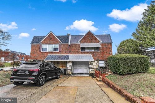 403 Regina St, PHILADELPHIA, PA, 19116-2404 | Card Image