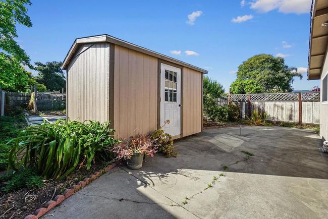 627 Bridge St, House other with 2 bedrooms, 1 bathrooms and 1 parking in Watsonville CA | Image 16