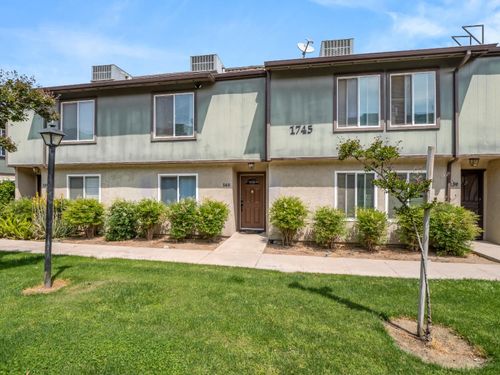 unit-140-1745 N Winery Ave, Fresno, CA, 93703-3598 | Card Image