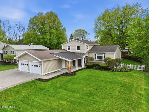 24 Michaelangelo St, Latham, NY, 12110-3020 | Card Image