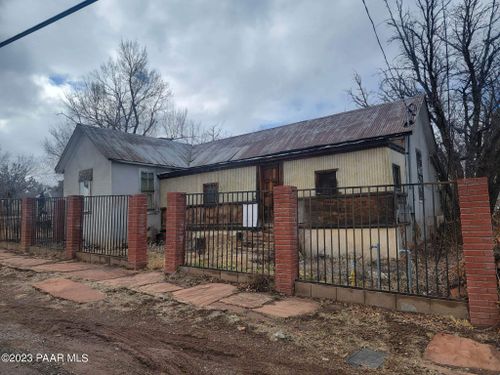 268 W Park Ave, Ash Fork, AZ, 86320 | Card Image