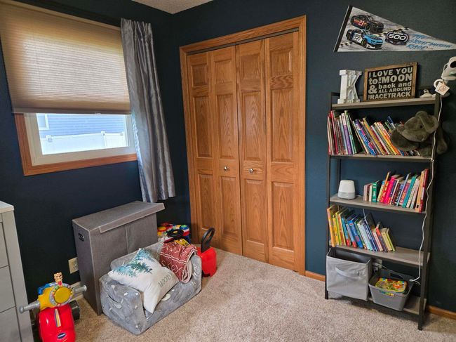 1005 Red Maple Ave, House other with 3 bedrooms, 2 bathrooms and null parking in Cresco IA | Image 14