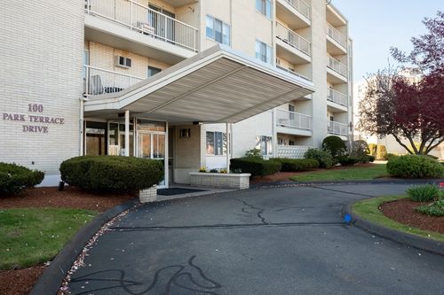 143-100 Park Terrace Dr, Stoneham, MA, 02180-4412 | Card Image