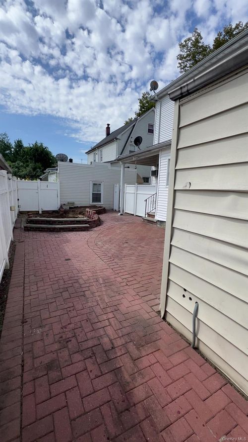 8933 238th St, Bellerose, NY, 11426-1113 | Card Image