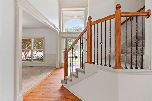 10008 N Marsh Ave, Kansas City, MO, 64157-7644 | Card Image