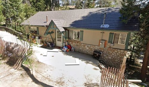 333 La Casita Dr, Twin Peaks, CA, 92391-0978 | Card Image