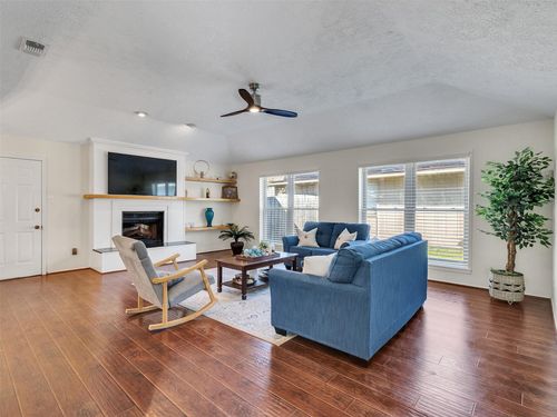 7311 Barton Oaks Dr, Houston, TX, 77095-1211 | Card Image