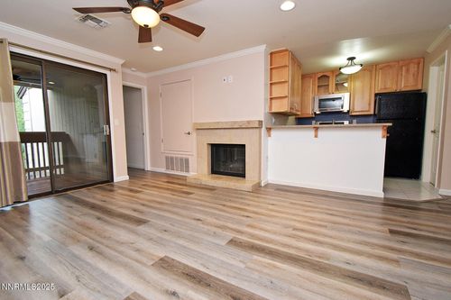 4585 Reggie Rd, Reno, NV, 89502-6353 | Card Image