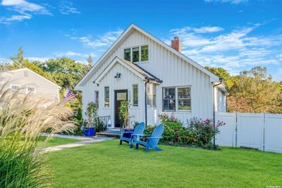 1230 New Suffolk Avenue, House other with 4 bedrooms, 3 bathrooms and null parking in Mattituck NY | Image 1