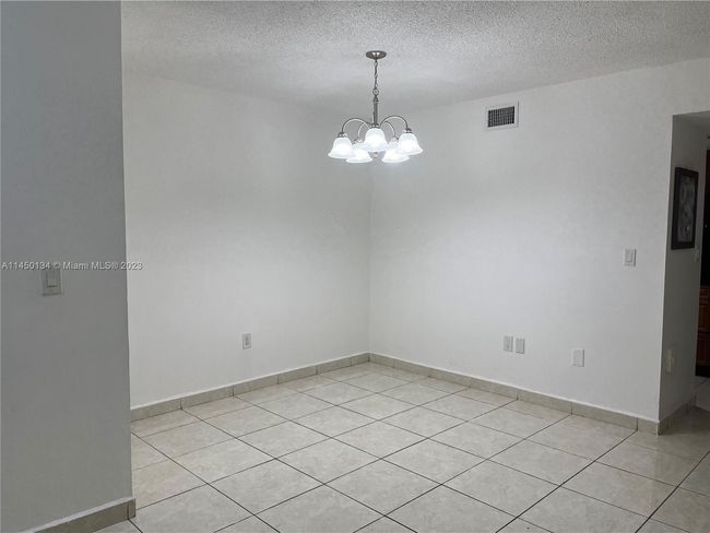 101 - 1340 W 41st St, Condo with 3 bedrooms, 3 bathrooms and null parking in Hialeah FL | Image 2