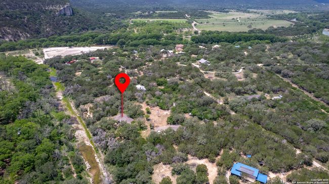 270 Robinson Rd, House other with 4 bedrooms, 3 bathrooms and null parking in Concan TX | Image 43