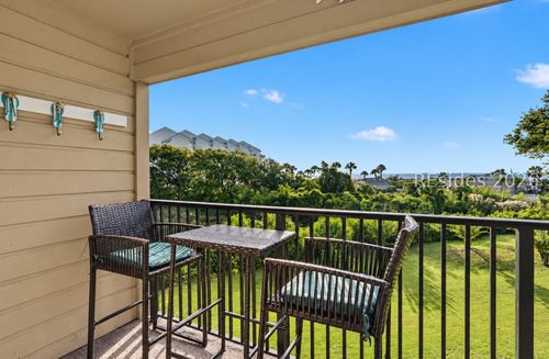 c229-40 Folly Field Rd, Hilton Head Island, SC, 29928-6852 | Card Image
