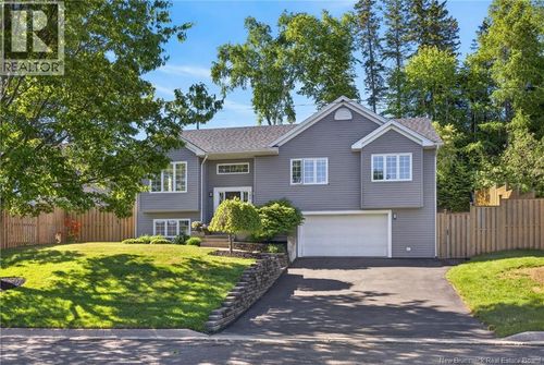 140 Coburn Crt, Fredericton, NB, E3B7A6 | Card Image