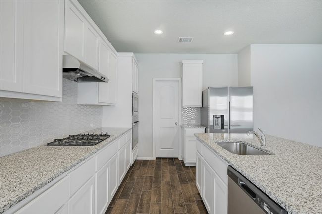 215 Desperado St, House other with 3 bedrooms, 3 bathrooms and 2 parking in Kyle TX | Image 9