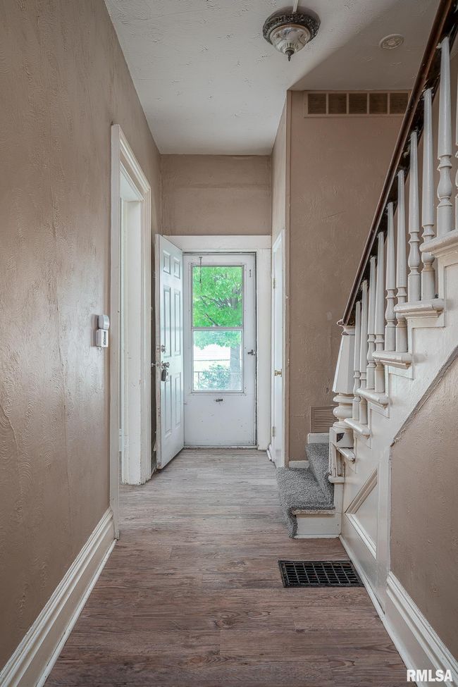 1415 Pershing Ave, House other with 3 bedrooms, 2 bathrooms and null parking in Davenport IA | Image 8